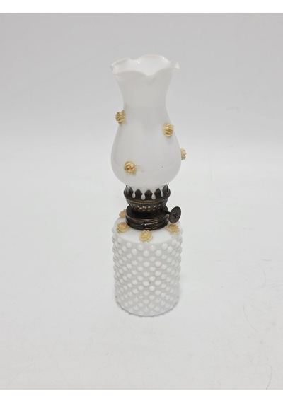 Çiçek Motifli Antika Opal Cam Gaz Lambası 035 Beyaz