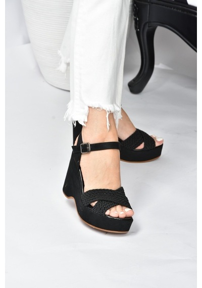 Fox Shoes Siyah Süet Kadın Dolgu Topuklu Ayakkabı K250909002