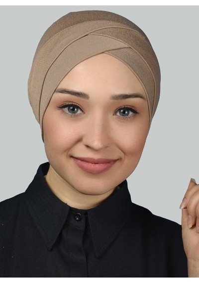 Altobeh Dört Bantlı Çapraz Dış Tesettür Bonesi Hazır Türban Penye Çok Renkli Altobeh Dört Bantlı Çapraz Dış Tesettür Bonesi Hazır Türban Penye Çok Renkli