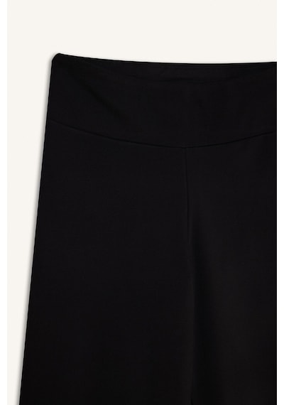 DeFactoFit Sporcu Jogger Eşofman Altı Geniş Bol Paça Basic Düz Skuba Dalgıç Kumaş A0566AX25SPBK81