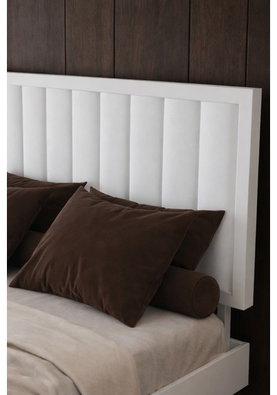 Hüma Dikey Başlıklı Masif Ahşap Karyola Ve 2 Adet Beyaz 90x200