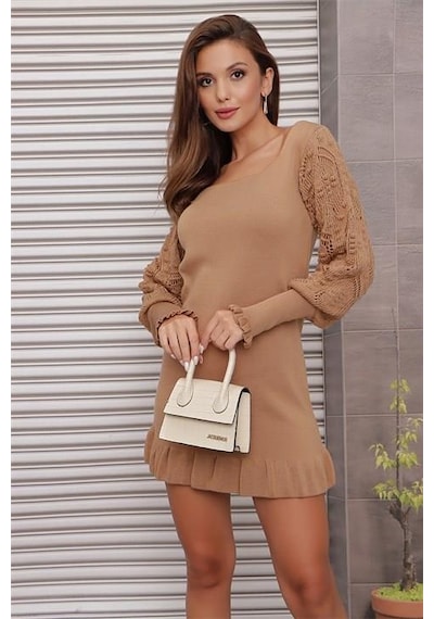 Aqe Fashion Kol Dantel Detaylı U Yaka Eteği Fırfırlı Camel Elbise Camel