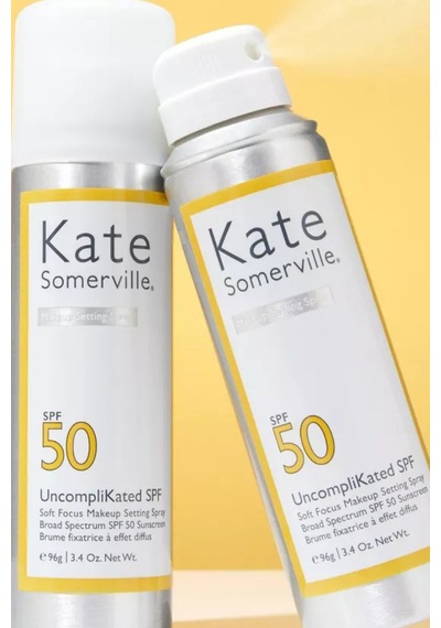 Kate Somerville Uncomplikated Spf 50 Makyaj Sabitleyici Sprey 96g, Parlamayı Önleyen Ve Cildi Koruyan Lüks Bitirici