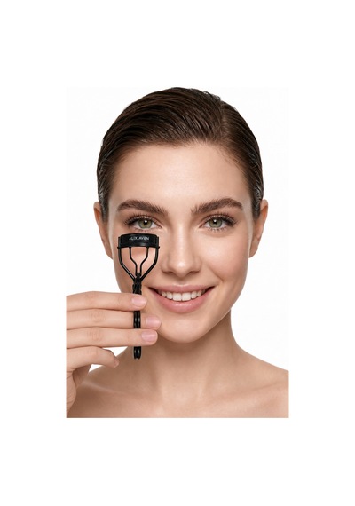 Doğal Kirpik Görünümlü Kirpik Kıvırıcı - Instant Lift Eyelash Curler