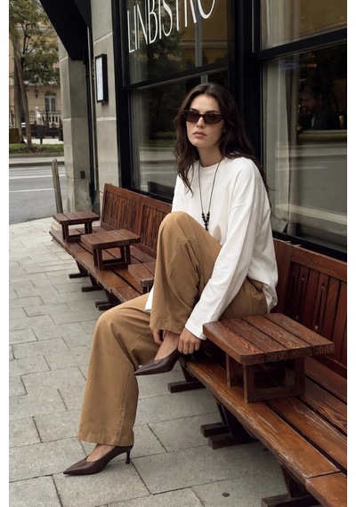 Kadriye Baştürk Barrel Kumaş Rahat Kesim Pantolon Camel