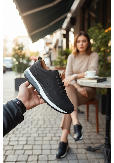 Enoch Hakiki Deri Delik Detaylı Erkek Sneaker Ortopedik Taban Siyah