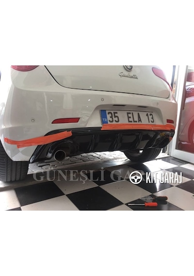 Kit Garaj Alfa Romeo Giulietta Difüzör Çift Çıkış Plastik Boyasız