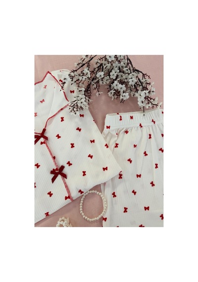 Mh Moony Homewears Markie Kımızı Kurdele Kısa Kol Şortlu Yazlık Pijama Takımı Ekru Ve Kırmızı