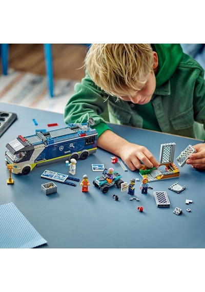 LEGO® City Polis Mobil Suç Laboratuvarı Kamyonu 60418 7+ Yaratıcı Oyuncak Yapım Seti - 674 Parça