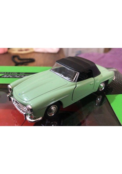 Model Metal Araba 1/36 Çek Bırak 1955 Yeşil Mercedes Benz 190sl