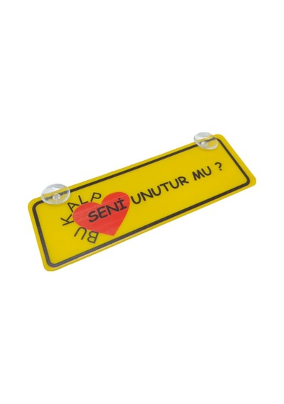 Bu Kalp Seni Unutur Mu Yazılı Sarı Dekor Plaka Vantuzlu Cam Süsü 22x7.5cm Bksu2 Standart