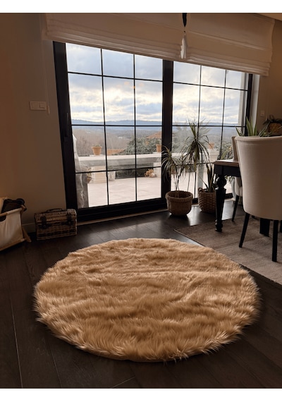 A Post Camel Yumuşak Dokulu Peluş Halı Yuvarlak