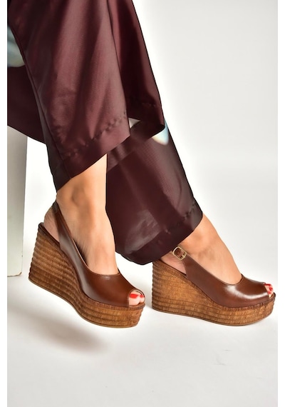 Fox Shoes Y996553560 Taba Rustik Dolgu Topuklu Kadın Ayakkabı Taba