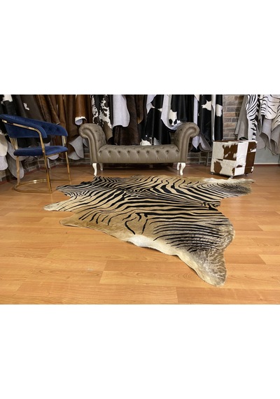 Hakiki Deri Dana Postu Kahve Zebra Baskılı 230 X 220 Cm - 2261101000013