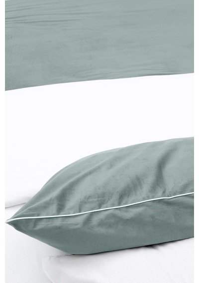 Koza Home Linda Yeşil Kadife Çift Kişilik Nevresim Takımı 200x220 4 Yastıkl Yeşil
