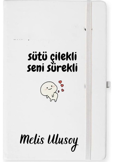 Kişiye Özel Sütü Çilekli Seni Sürekli Tasarımlı Bardak Ve Deri Defter Hediye Seti Kişiye Özel Sütü Çilekli Seni Sürekli Tasarımlı Bardak Ve Deri Defter Hediye Seti