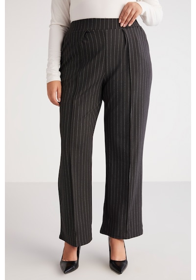 ETHIQUET HANNELEBB Kadın Çizgi Desenli Nervürlü Ve Pili Detaylı Siyah - Beyaz Büyük Beden Pantolon
