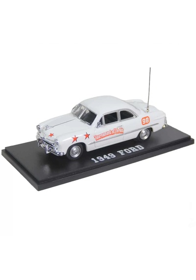Greenlight 1:43 Tournament Of Thrills 1949 Ford Model Araba