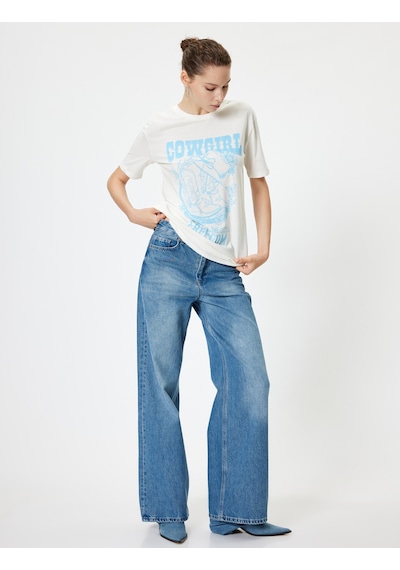 Koton Oversize Tişört Slogan Baskılı Bisiklet Yaka Kısa Kollu Pamuklu Ekru 4sal11206ık Ekru Koton Oversize Tişört Slogan Baskılı Bisiklet Yaka Kısa Kollu Pamuklu Ekru 4sal11206ık Ekru