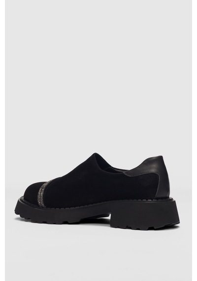 Nivan Ön Taşlı Aksesuar Detaylı Kadın Loafer-siyah Süet