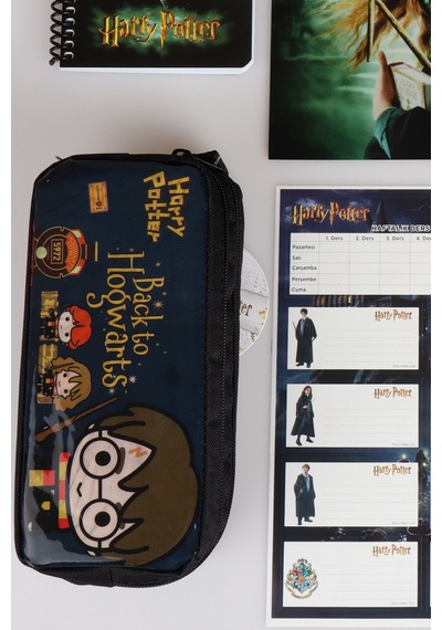 Lisanslı Harry Potter Kalem Çantası,bloknot, Çıtçıt Dosya Ve 24'lü Okul Etiketi Kırtasiye Seti "dekomus Cep Defteri Hediyeli" Ahşap