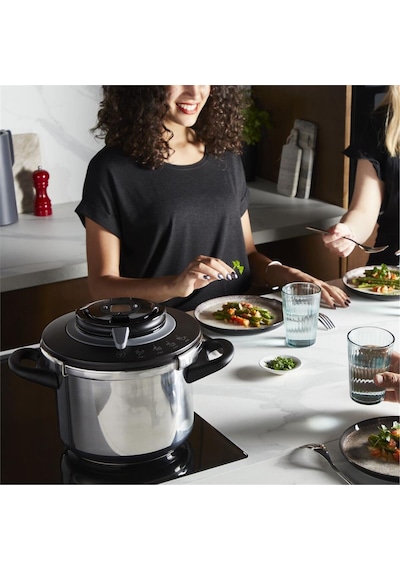 Tefal P4550731 Clipso+ Chef 4 Pişirme Programlı 6 Litre Düdüklü Siyah
