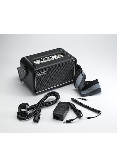 Laney F67-supergroup Taşınabilir Bluetooth Hoparlör Üst Segment - Retro Tasarım Klasik Supergroup Görünümü, Çift Kanal Ses Çıkışı, Eq Kontrol Paneli Ölçüler: 160 X 265 X 150 Mm Laney F67-supergroup Taşınabilir Bluetooth Hoparlör Üst Segment - Retro Tasarım Klasik Supergroup Görünümü, Çift Kanal Ses Çıkışı, Eq Kontrol Paneli Ölçüler: 160 X 265 X 150 Mm