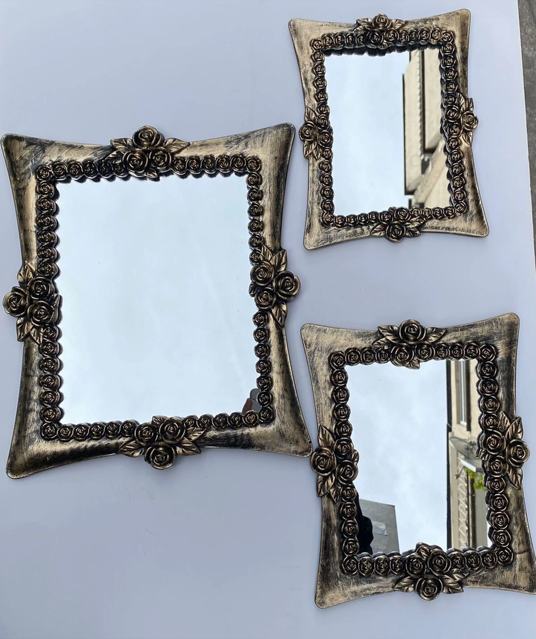 Dekoratif Polyester Üçlü Kare Ayna Takımı Gold Siyah Eskitme