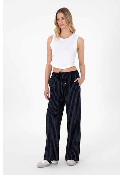 U.S. Polo Assn. Kadın Lacivert Çizgili Loose Relax Fit Kanvas Pantolon 50309105-VR033 U.S. Polo Assn. Kadın Lacivert Çizgili Loose Relax Fit Kanvas Pantolon 50309105-VR033