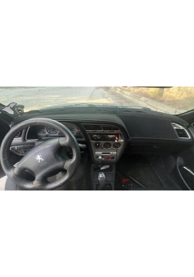 2000+ Model Peugeot 306 Torpido Koruma Halısı Kenar Renk Siyah