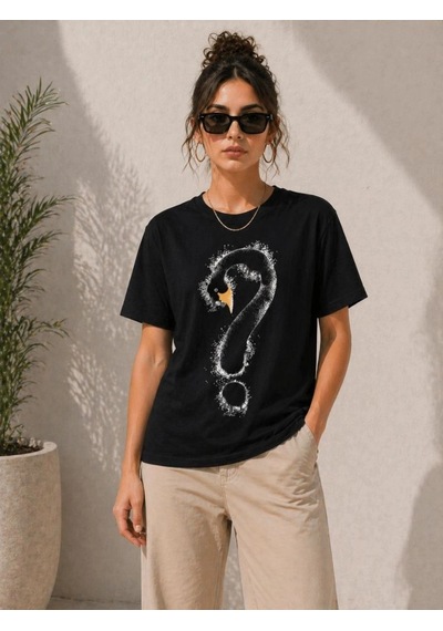 Freedom Storee Kadın Kuğu Figürlü Soru İşareti Baskılı Tişört Kısa Kol T-shirt - Siyah Çok Renkli