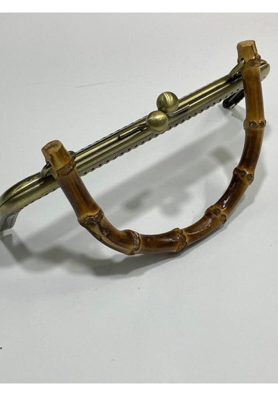 Karantuhafiye Çanta Ve Cüzdan Klipsi Bambu Saplı Kare Model 20 Cm Oksit Oksit Çok Renkli