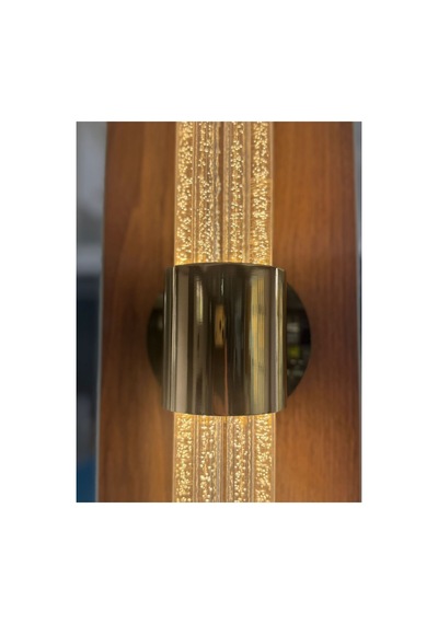 Matrix 8 Led Duvar Apliği Modern Ve Şık Tasarım Aplik Gold Gövde Beyaz Led Gold Kasa Beyaz Led