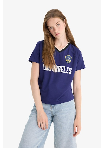 Defacto Mls Regular Fit V Yaka Baskılı Forma Kumaşı Kısa Kollu Tişört F8634ax25hsnv241 Lacivert Defacto Mls Regular Fit V Yaka Baskılı Forma Kumaşı Kısa Kollu Tişört F8634ax25hsnv241 Lacivert