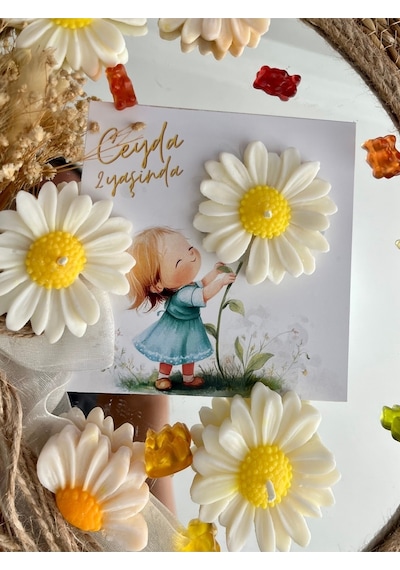 Bernami Mumluk Şamdanpinterest 25 Adet Özel Tasarlanmış Kart Ve Papatya Mum. Doğum Günü, Baby Shower, Bebek Doğum Hediyelik Diğer