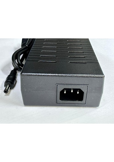 48 Volt 5 Amper Adaptör 48 Volt 5 Amper 5.5 Mm 2.5 Mm Adaptör Siyah