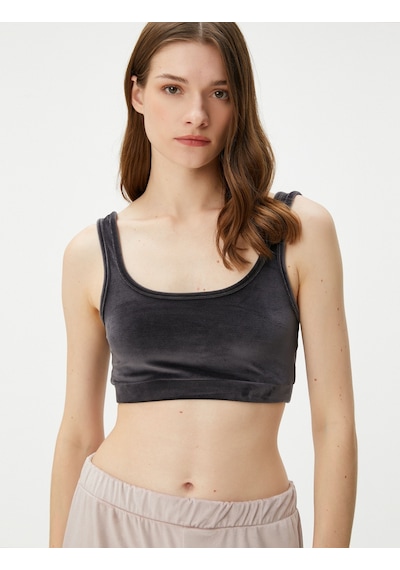 Koton Kadife Pijama Üstü Crop U Yaka Yumuşak Dokulu Antrasit 4wlk90015mk 4WLK90015MK045 Antrasit Koton Kadife Pijama Üstü Crop U Yaka Yumuşak Dokulu Antrasit 4wlk90015mk 4WLK90015MK045 Antrasit