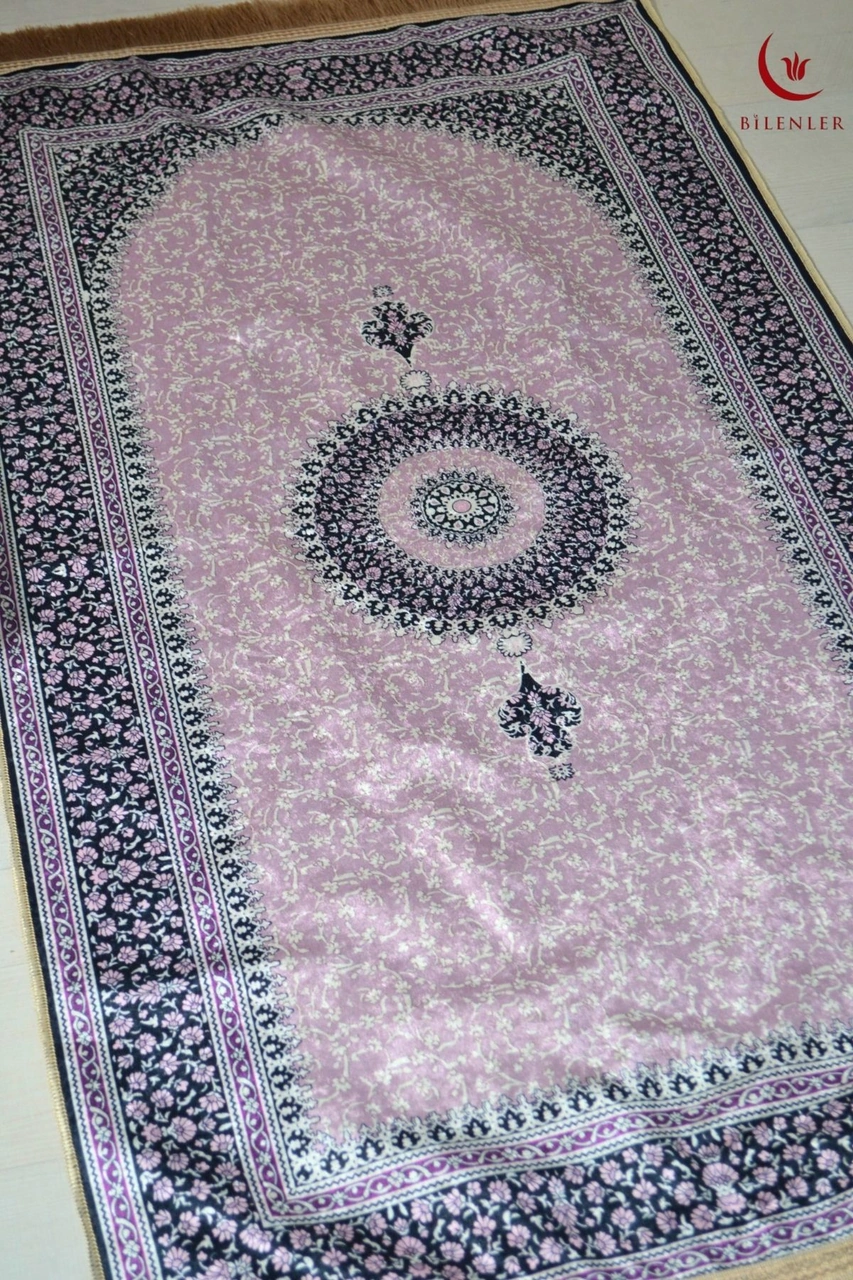 Keseli Seccade - 70x110 Cm - Taşınabilir - İnce, Şık Ve Etnik Desenli Mor