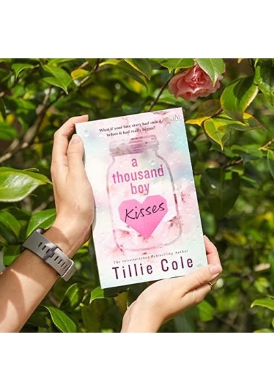 A Thousand Boy Kisses: The Unforgettable Love Story And Tiktok Sensation