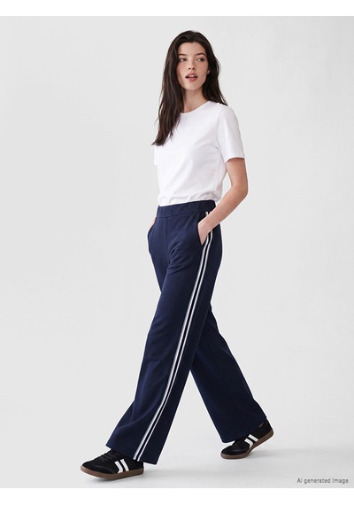 Lcw Comfort Lacivert Yanları Şeritli Geniş Paça Kadın Eşofman Altı