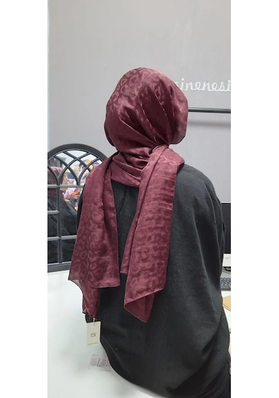 Aminenesil Leopar Desen Aerobin Şal Bordo Renk