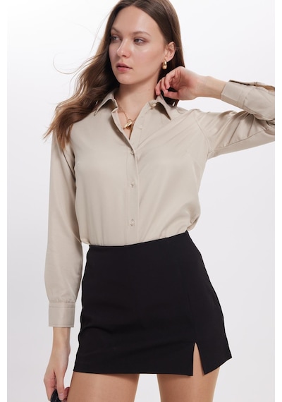 Tudors Kadın Slim Fit Dar Kesim Vücuda Oturan Uzun Kollu Açık Bej Basic Gömlek-38821 Açık Bej