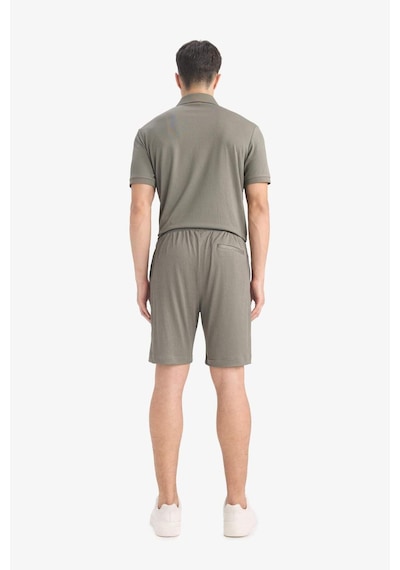 DeFacto Regular Fit Her Yöne Esneyen Krinkıl Bermuda Şort -  E0980AX25SMKH401