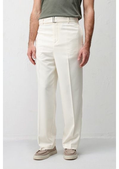 Antioch Relaxed Fit Kemerli Erkek Pantolon Ekru