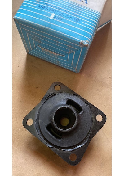 Kanca Dodge As 250-350-400 Arka Motor Kulağı Takozu 1 Adet