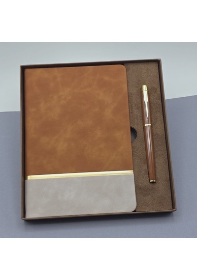 Toptan Kutulu Altın Şeritli Deri Defter Ve Kahverengi Metal Roller Kalem Set