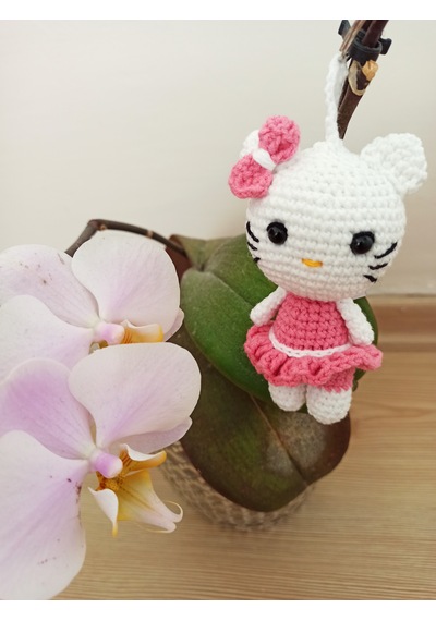 Amigurumi Hello Kitty Anahtarlık&çanta Süsü Tüm Yaş Grupları İçin