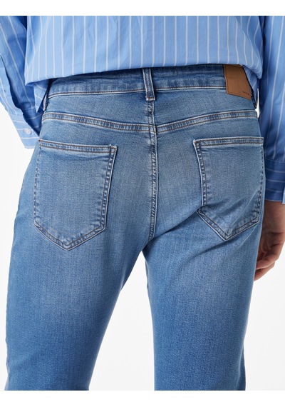 Koton Düğmeli Cep Detaylı Normal Bel Slim Fit Jean Pantolon - Brad Jean Orta İndigo 6sam40115nd