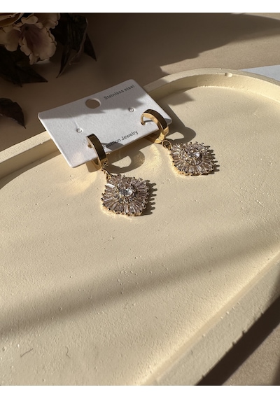 Baget Taşlı Swarovski Taşlı Şık Parlak Çelik Küpe Çok Renkli