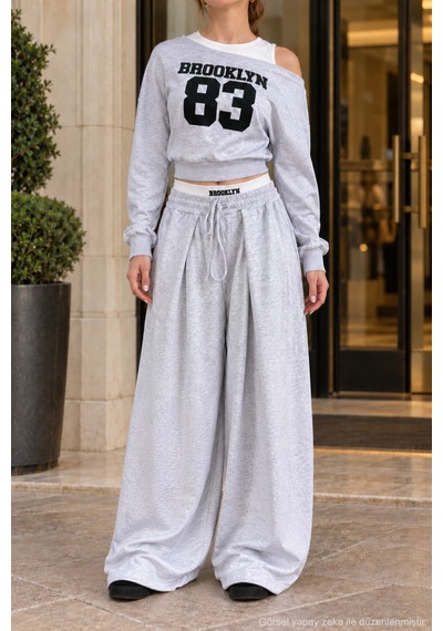 Polo State Kadın Brooklyn 83 Baskılı Düşük Omuz Crop Sweatshirt Ve Bol Paça Pantolon Gri
